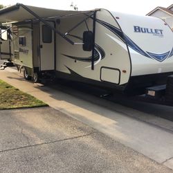Keystone bullet Travel Trailer 
