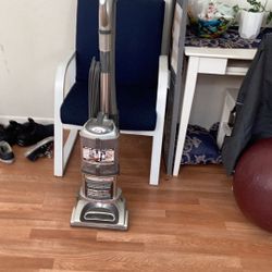 Shark Vacuum Cleaner Works Perfect Excellent Condition