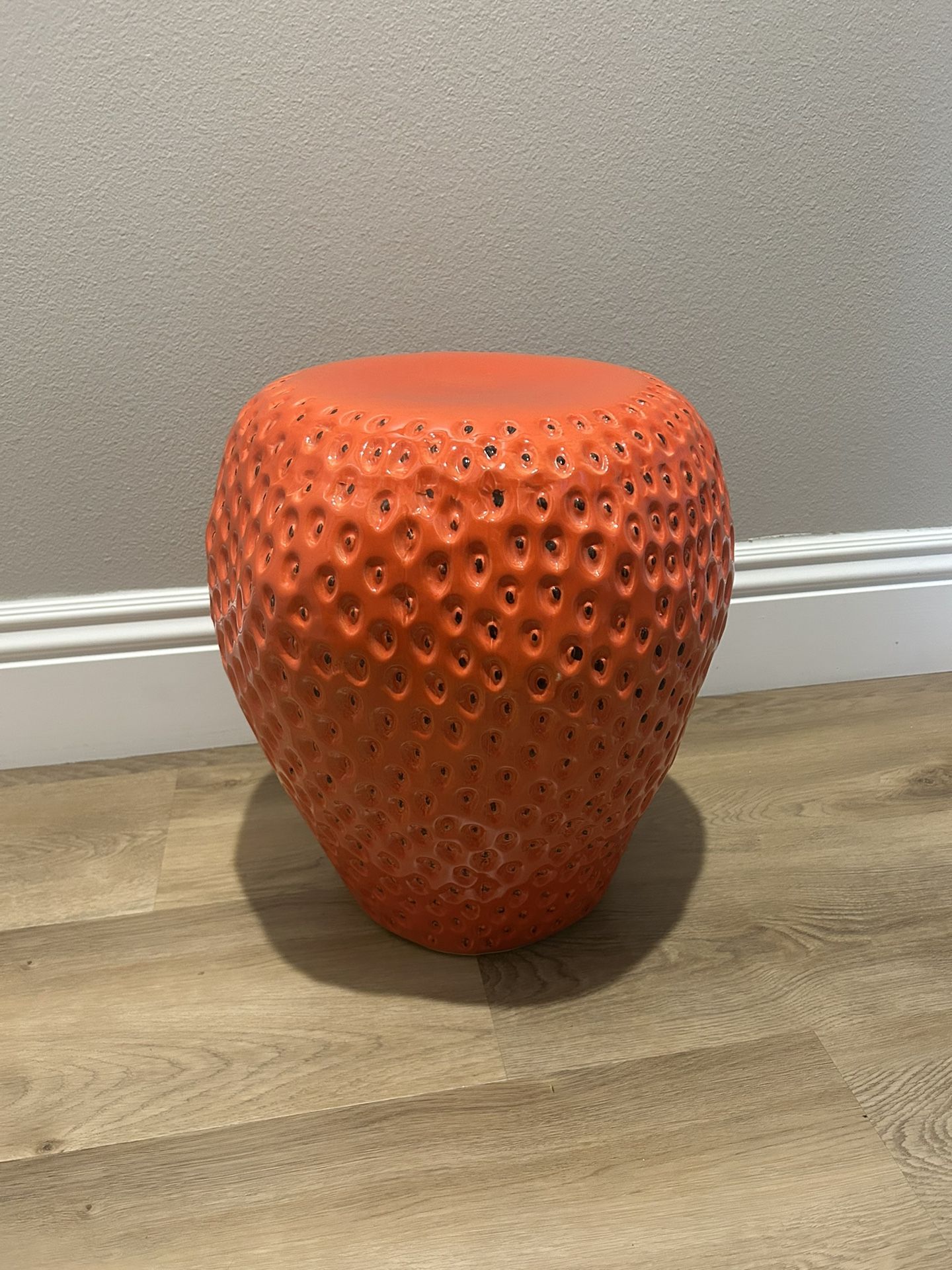 Viral Strawberry Stool