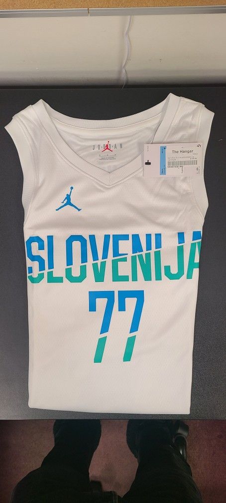 Luka Doncic Slovenia Jersey BRAND NEW