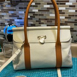 NEW! Italian-made Valentina satchel, crafted in pebbled leather in ivory 12”x9”