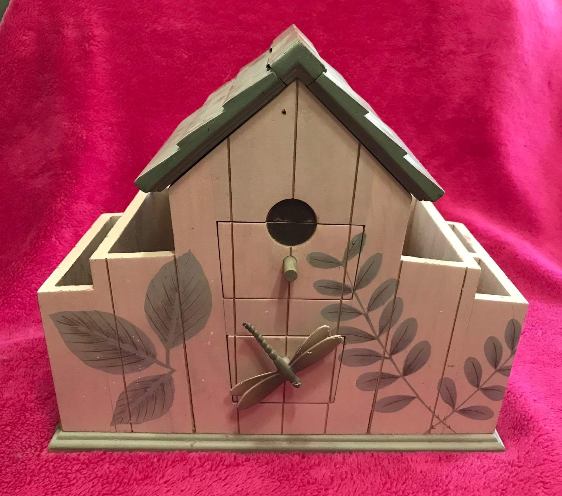 Pfaltzgraff Naturewood Birdhouse Desk Organizer 12” x 10.5” x 6”