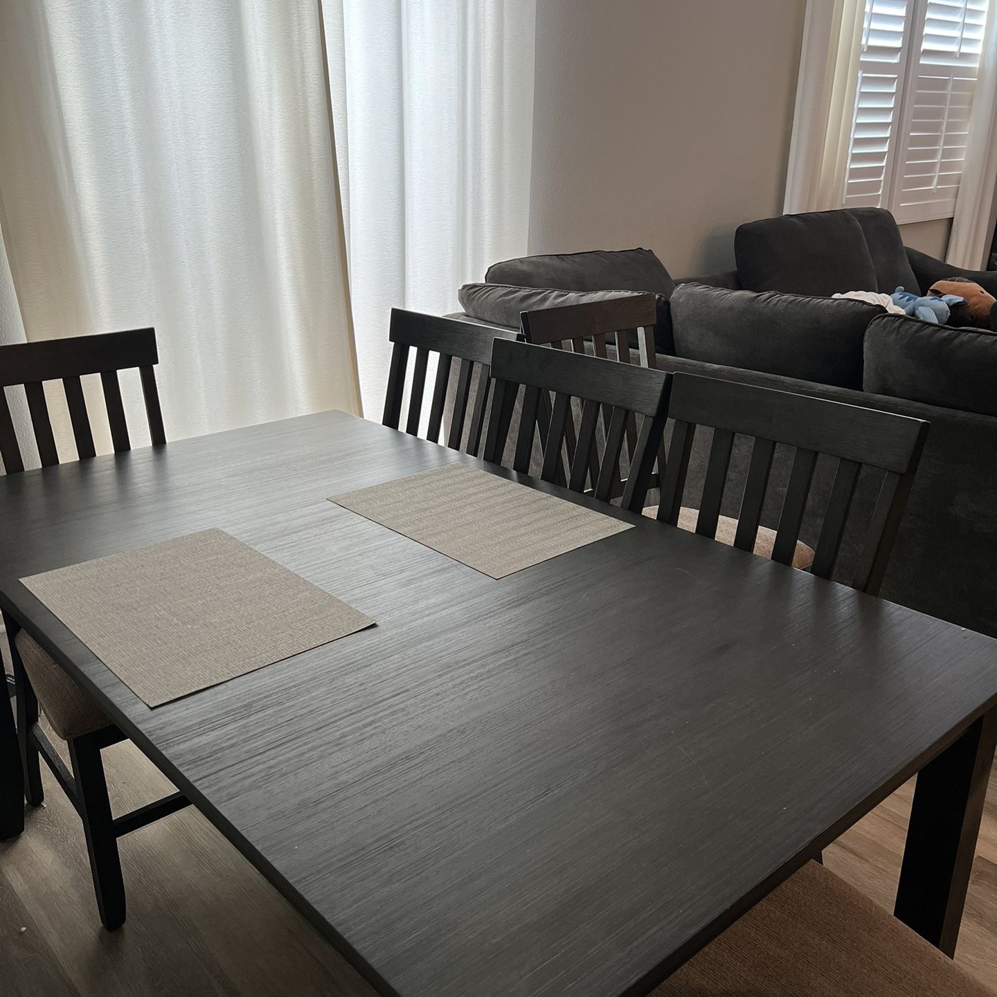 Dining Table & Chair Set