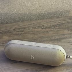 Beats Pill Bluetooth Speaker 🔊 Excellent Sound