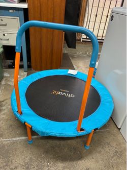 Toddler Trampoline with Handle