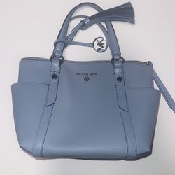 Michael Kors-baby blue purse