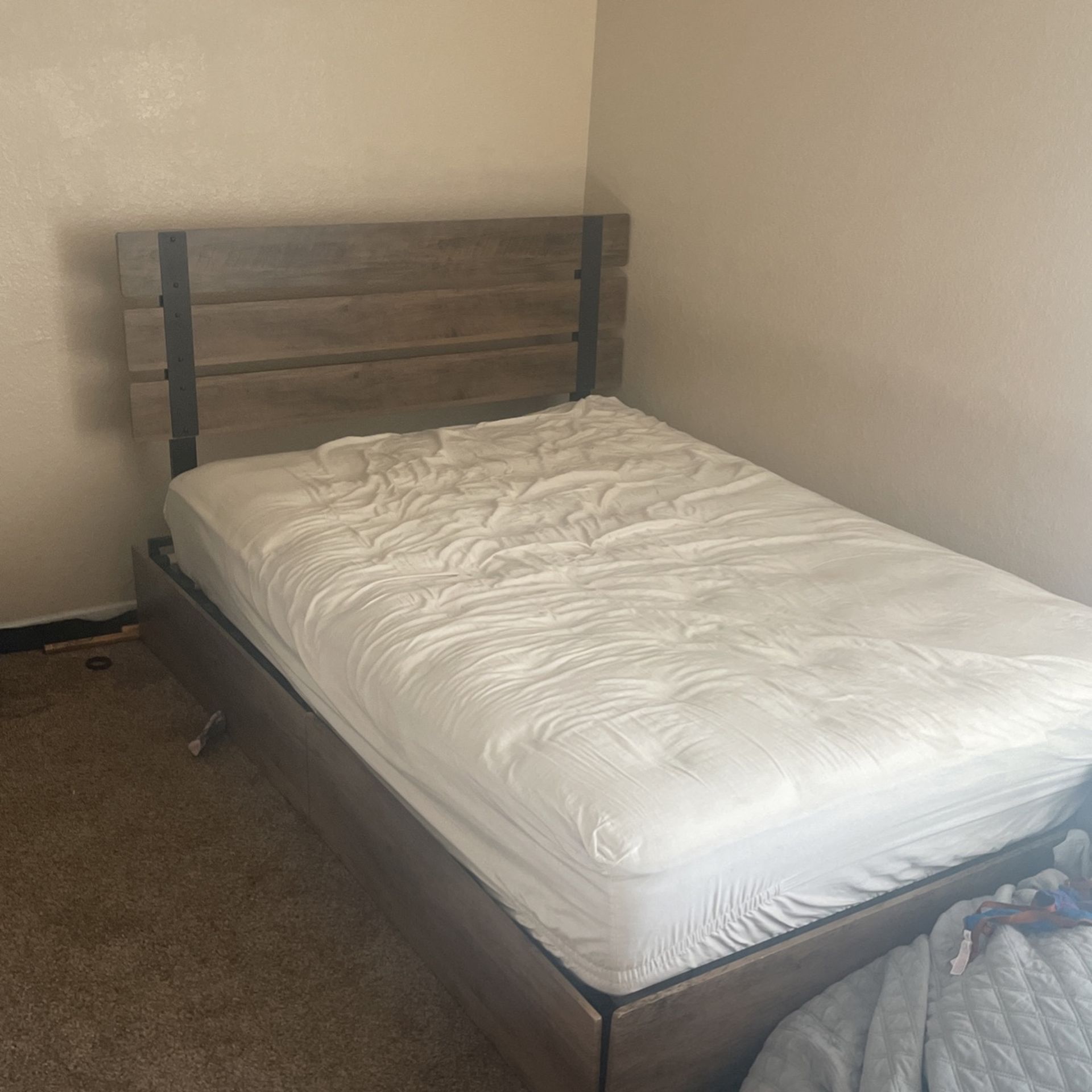 Full Size Bed for Sale in Hesperia, CA OfferUp