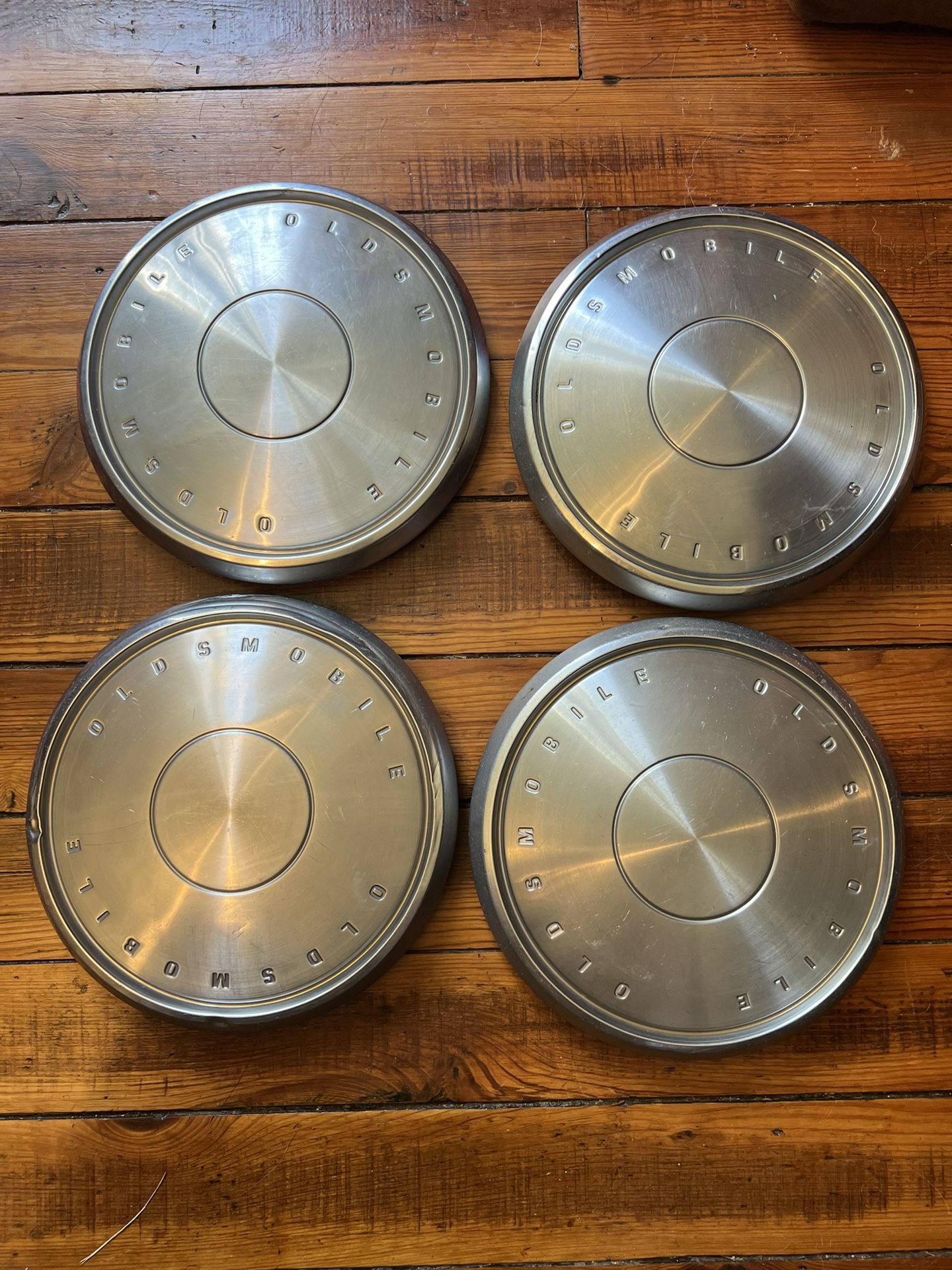 1968 Oldsmobile Hub Caps or Wheel Covers
