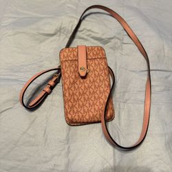 MK Cell Phone Carrier