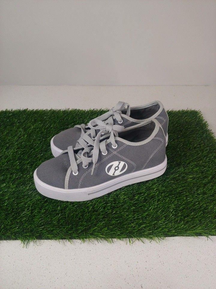 Heelys Canvas Low Top Gray White Sneakers HES10455 Youth Size 4 wheels work