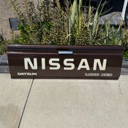 1983 Nissan Datsun 720 Long Bed Pickup OEM Tailgate Original Brown Metallic