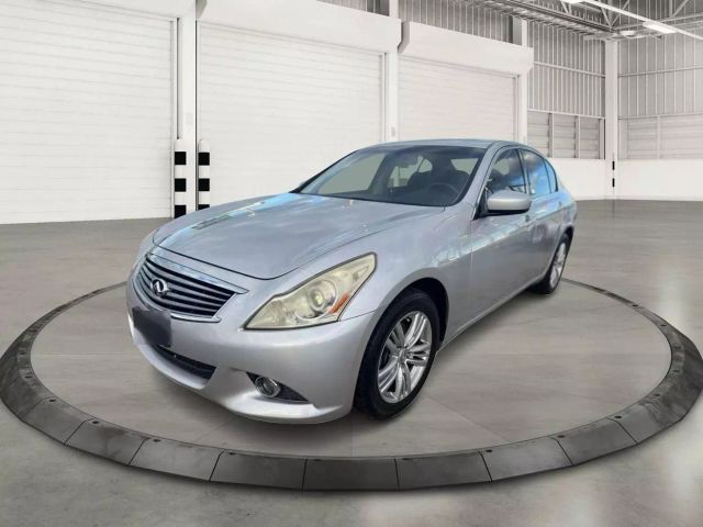 2010 INFINITI G