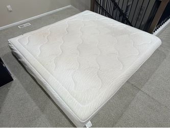White Quilted King Mattress