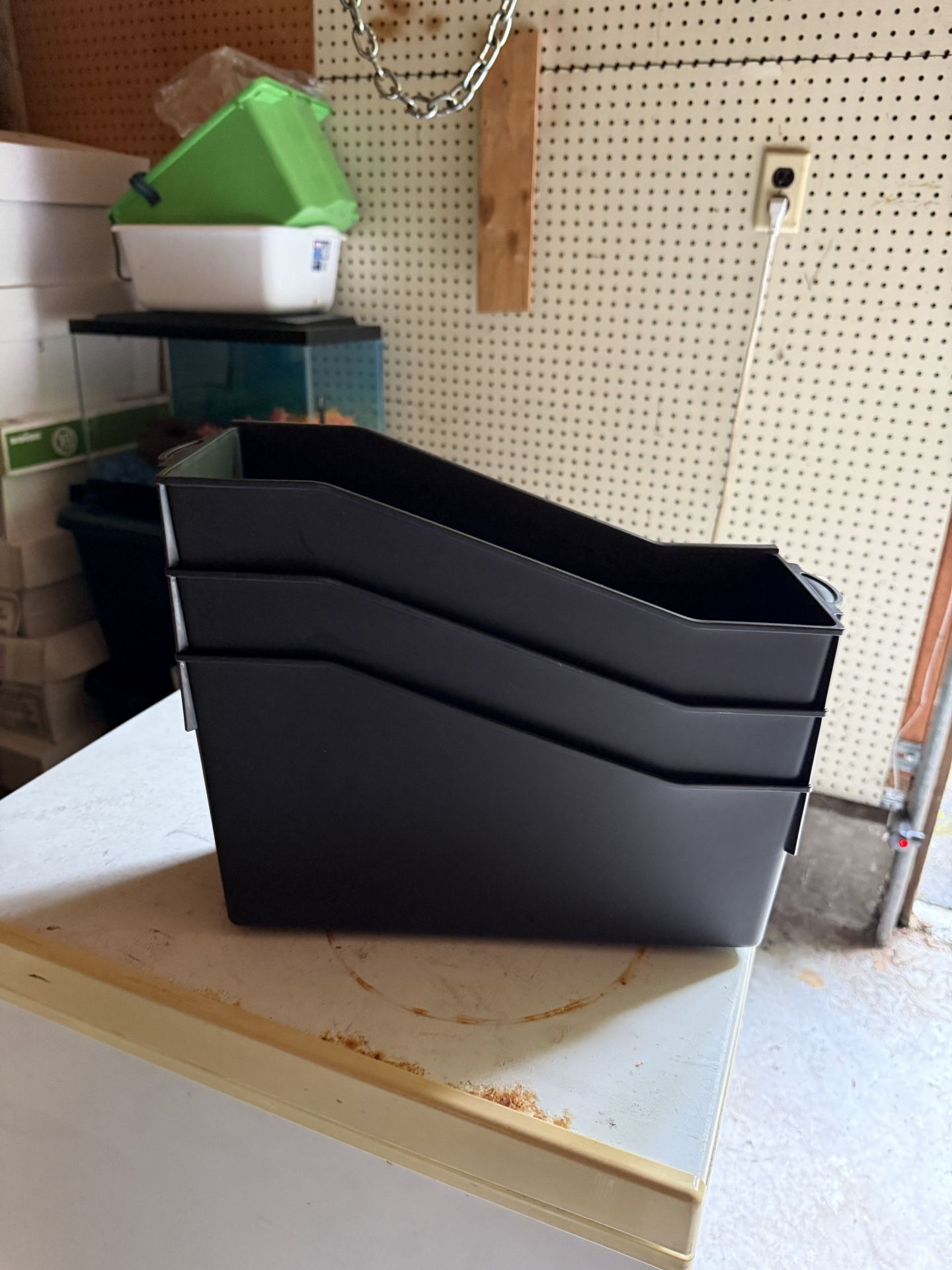 22 Book Bins