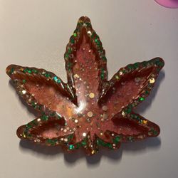 Weed Leaf Ashtray