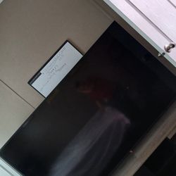 70 " inch LG smart tv