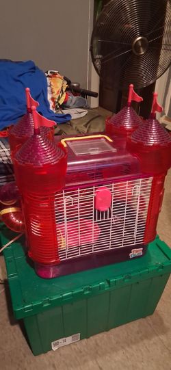 Hamster cage castle