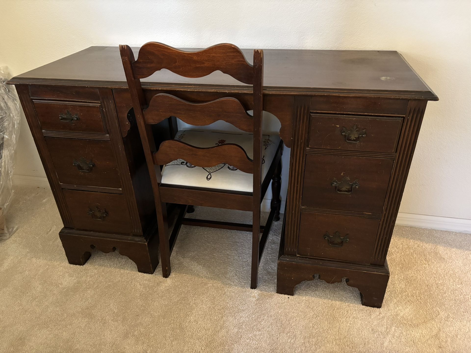 Vintage Or Antique Desk W Chair