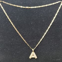 14K Yellow Gold 10.2 g Unique Chain With An "A" Charm 20"