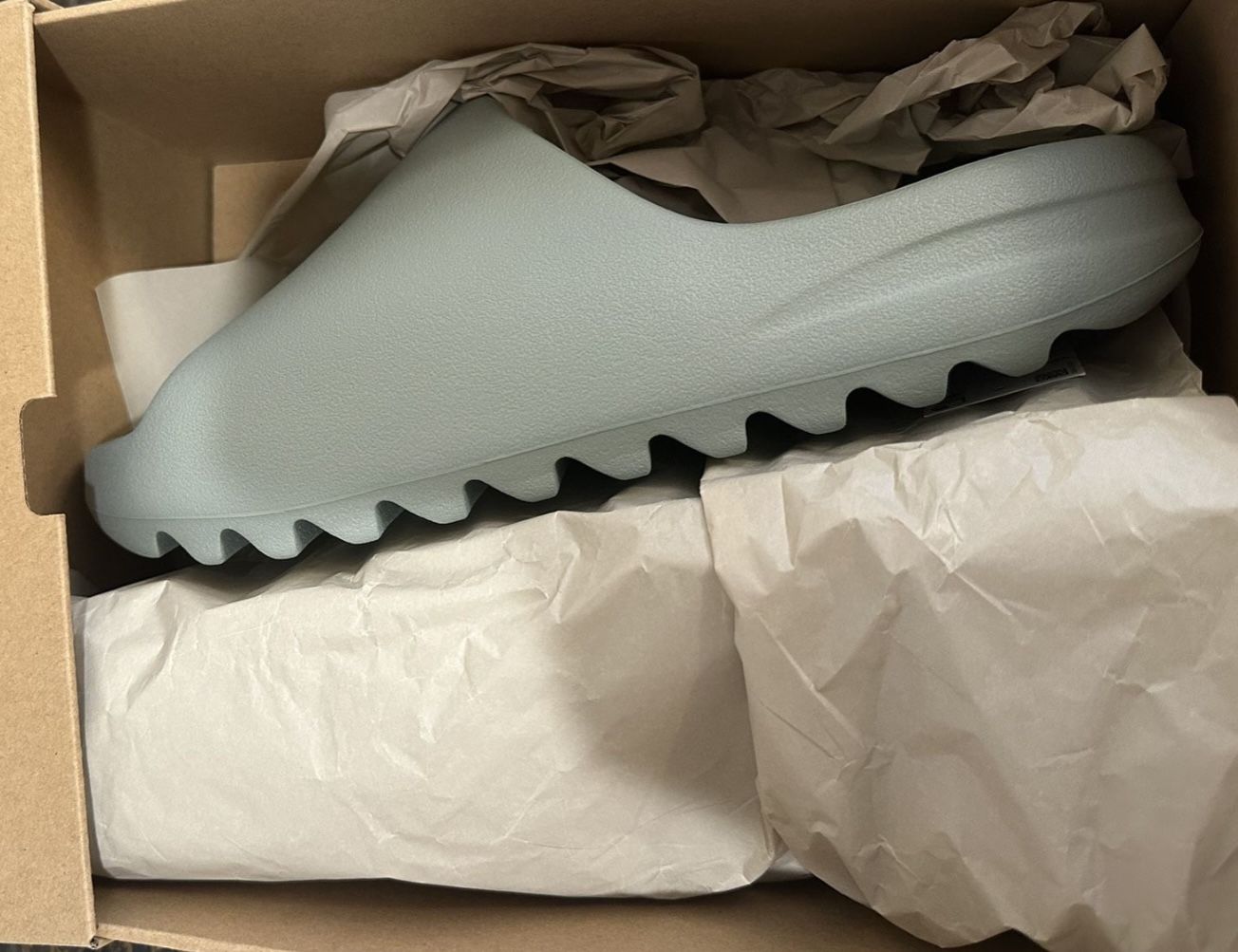 NEW 2023 ADIDAS YEEZY SLIDE “Salt” Sz10