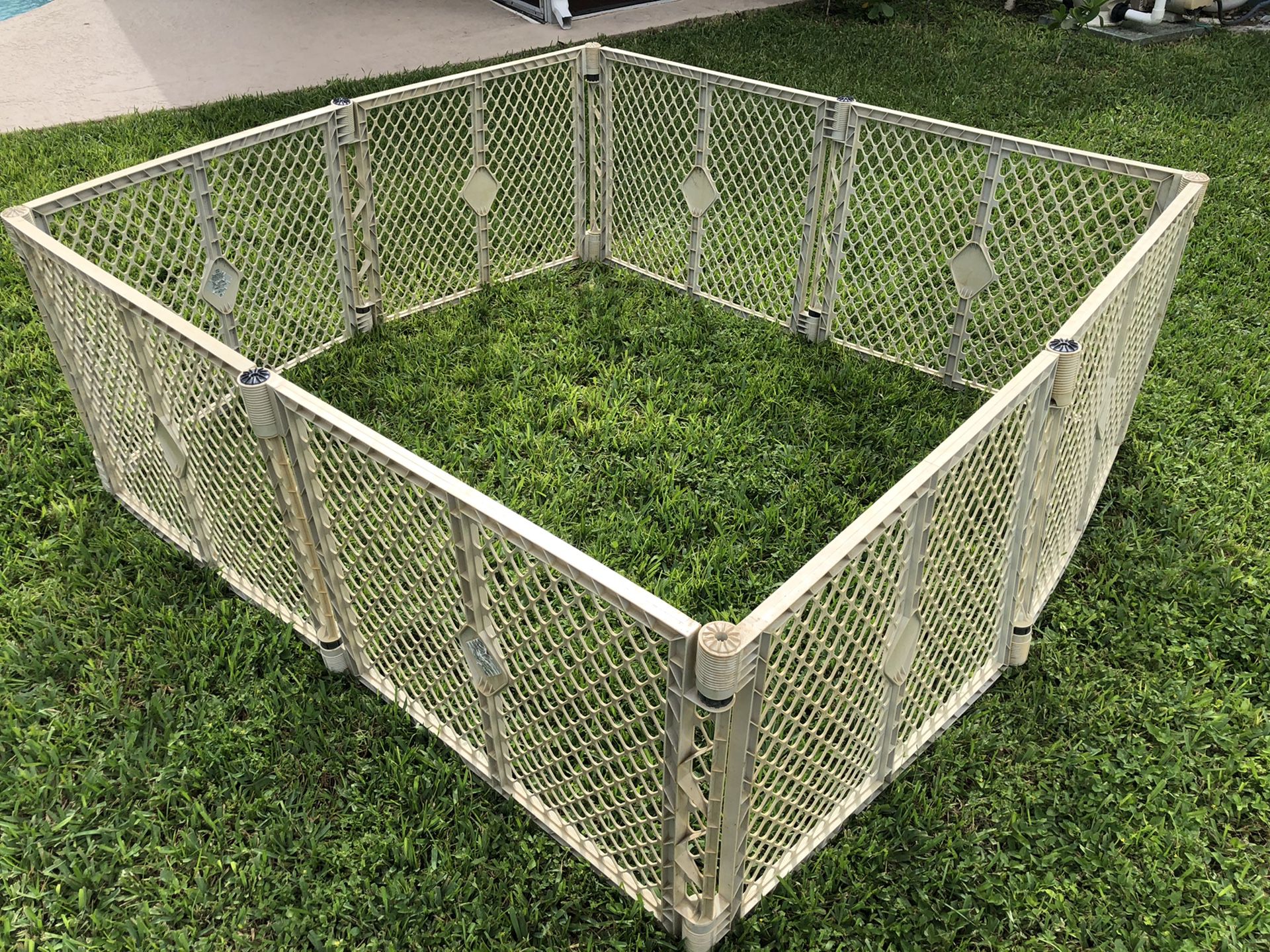Outdoor Baby gate / dog gate