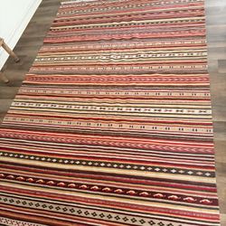 Large Area Rug - Southwest Pattern - Good Condition