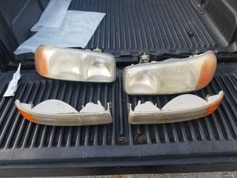 99-07 gmc sierra/yukon headlights