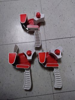 3 Tape dispensers