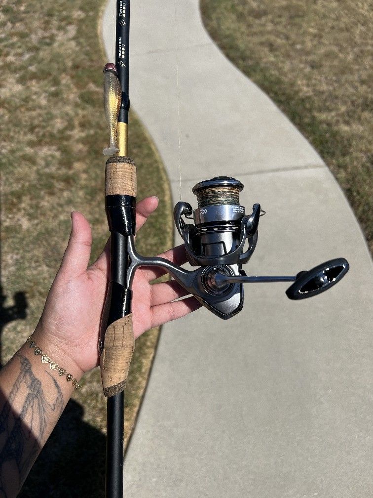 Spinning Combo Daiwa Exceller 2500 Googan Go-to Rod