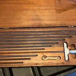 Vtg Millers Falls Depth Micrometer 