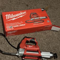 M12 Grease Gun