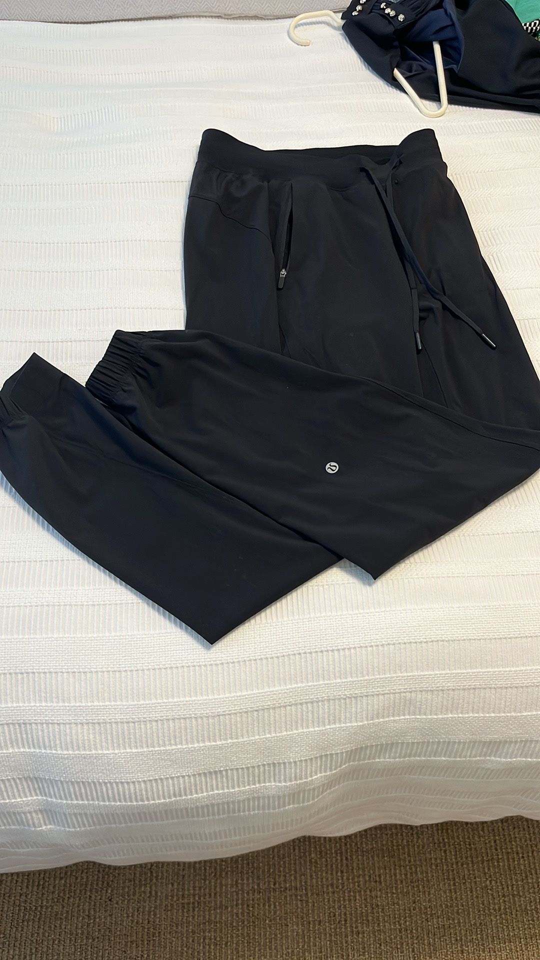 Lululemon Women’s License To Train Jogger Size 4