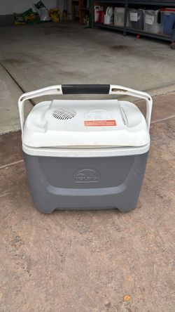 Igloo Cooler