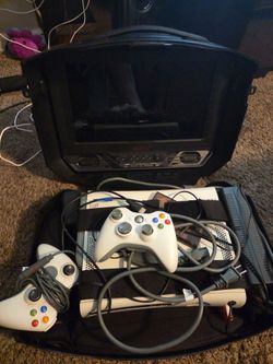 Xbox 360 bundle soft loaded+montior