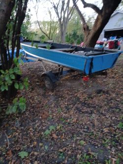 Fishing  boat.   1 300