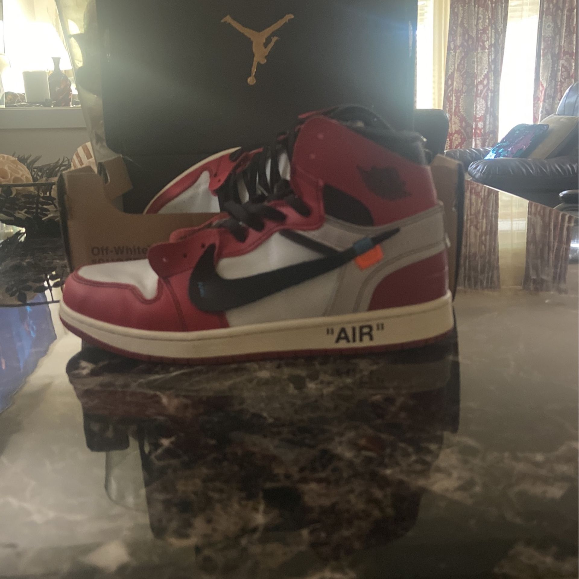 Offwhite Jordan 1