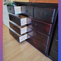 9 drawers Dresser / Nine drawers dresser
