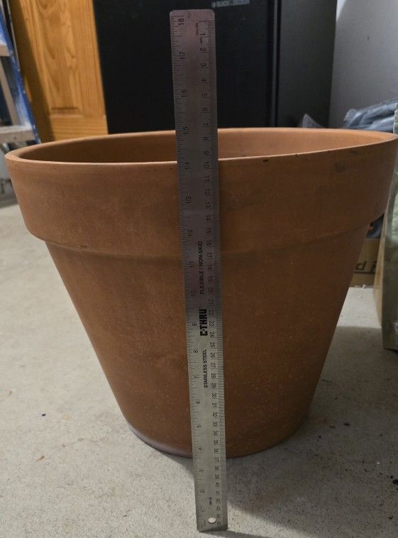 Large Terracotta Pot