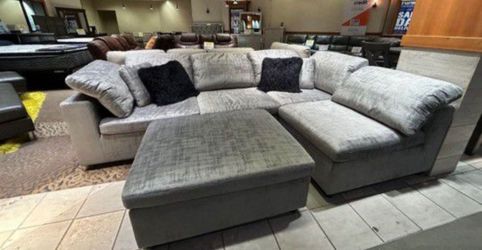 Lima modular sectional $999