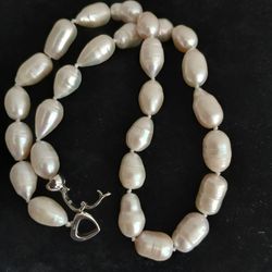 925,  100% Nature Freshwater Baroque Pearl Necklace  Big Baroque Pearl
