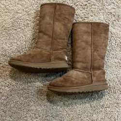Uggs Kids Size 1