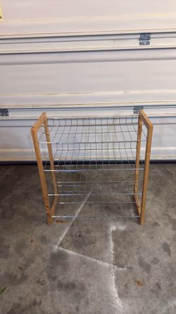 SHOE  RACK