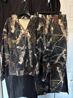 No Boundaries Camo Zip-Up Hoodie and Jogger Set