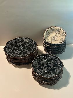 Temp-tations by Tara fine dinnerware