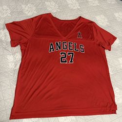 Women Angels Trout  shirt size 3X  is like 2X