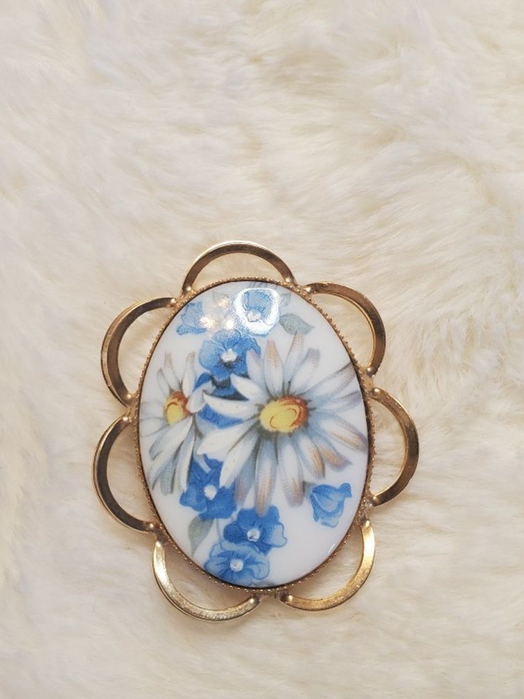 Vintage Floral Brooch