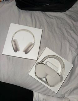 Apple Airpods Max - Like New!