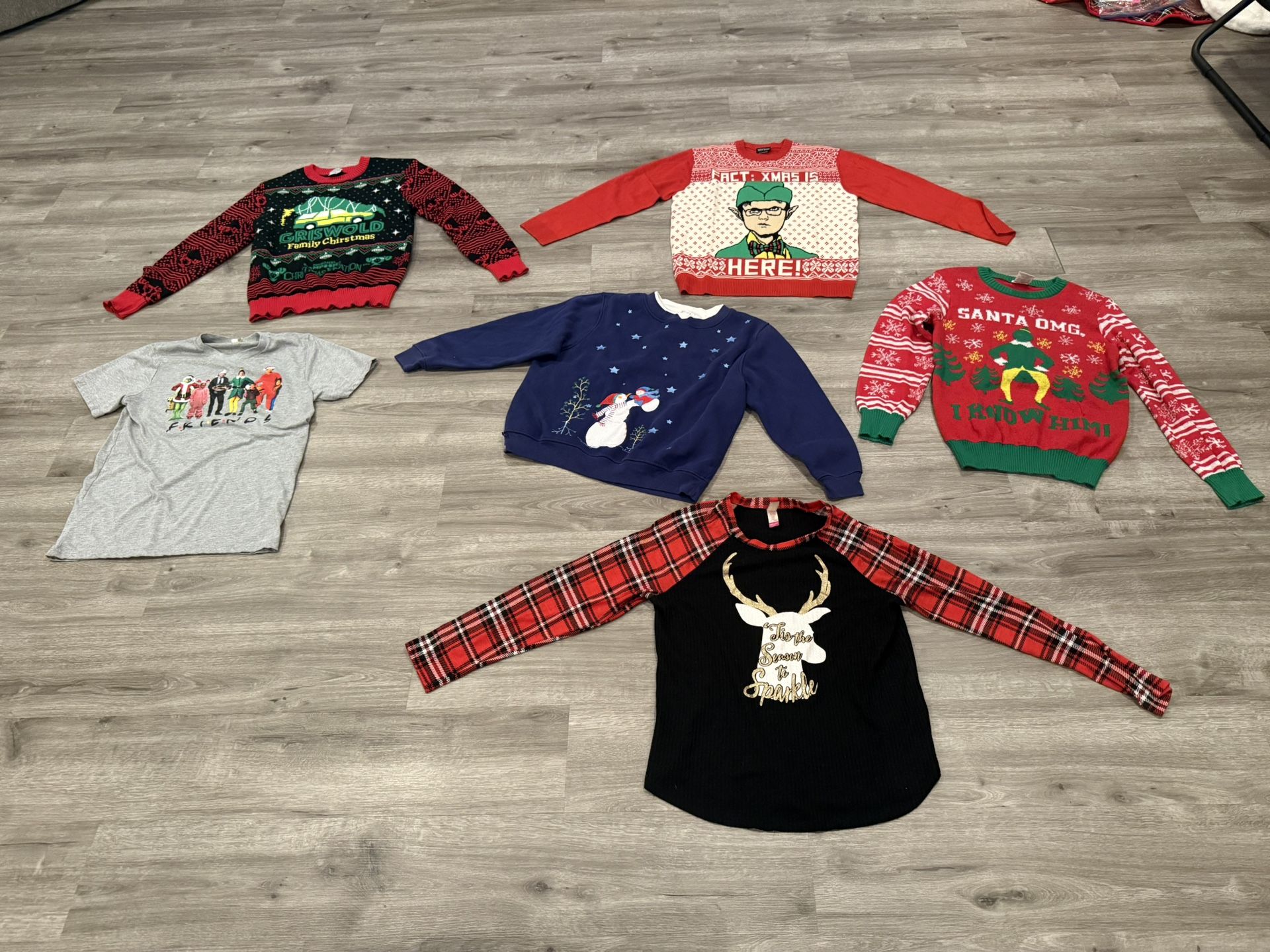 🎄 Christmas Sweaters for Sale $70 For All – Men’s & Women’s Sizes, Great Condition