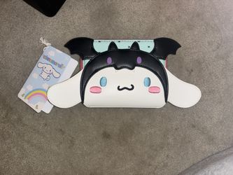 Cinnamon Roll-loungefly Wallet