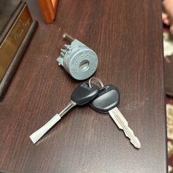 97-02 Mitsubishi MIRAGE IGNITION LOCK CYLINDER